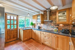 Kitchen- click for photo gallery